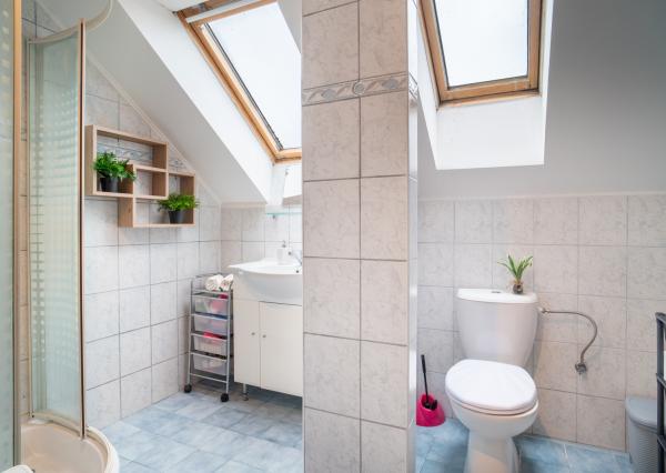 Na predaj rodinný dom s garážou v tichej časti Serede