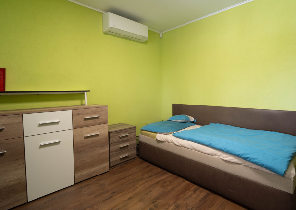 Na predaj 5-izbový rodinný dom v obci Dvorníky