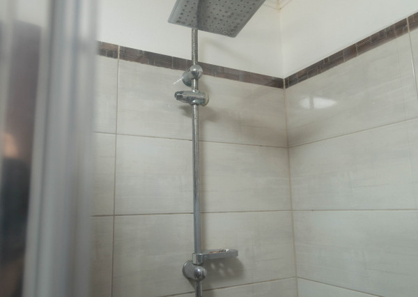 Na predaj 5-izbový rodinný dom v obci Dvorníky