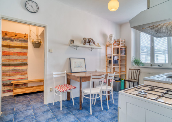 Na predaj 1-izbový byt na Prievozskej ulici v Bratislave