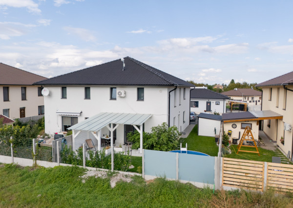 Na predaj 3-izbový prízemný byt v Trstenej na Ostrove