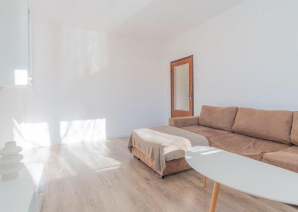 REZERVOVANÉ: Na predaj 2-izbový byt v príjemnej lokalite Popradu