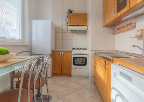 REZERVOVANÉ: Na predaj 2-izbový byt v príjemnej lokalite Popradu