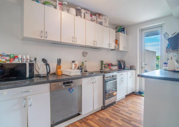 Na predaj dom so vstupom do súkromného jazera v Hrubej Borši