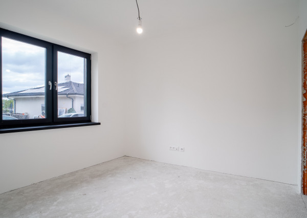 Na predaj 4-izbová novostavba s dvojgarážou v Suchohrade