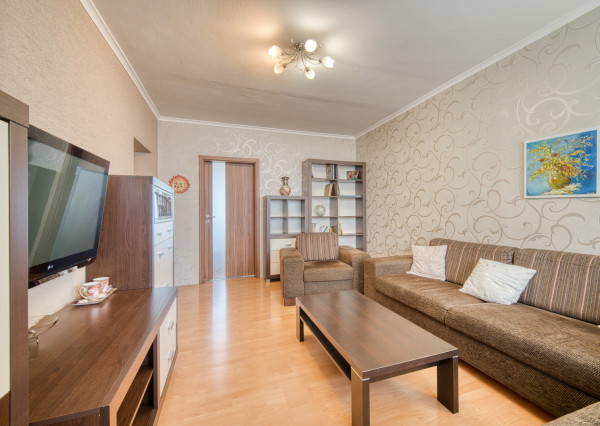 Na prenájom 4-izbový byt v Podunajských Biskupiciach