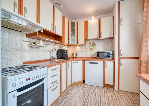 Na prenájom 4-izbový byt v Podunajských Biskupiciach