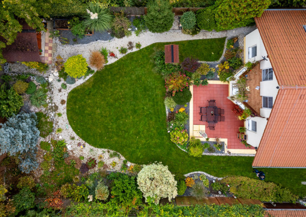 Na predaj 4-izbový rodinný dom s rozprávkovou záhradou v Hviezdoslavove