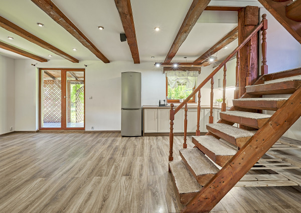 Na predaj čiastočne zariadený dom v Župčanoch