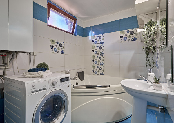 Na predaj čiastočne zariadený dom v Župčanoch