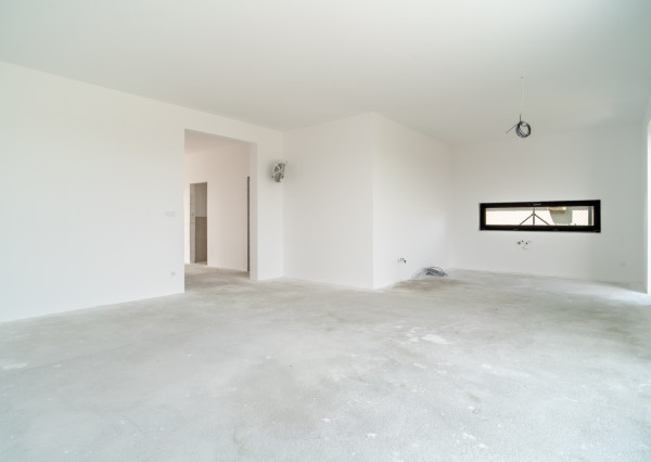 Na predaj skolaudovaný 4-izbový rodinný dom v obci Zohor