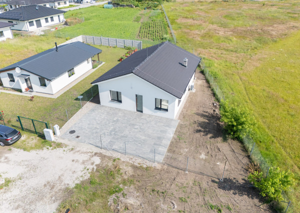 Na predaj skolaudovaný 4-izbový rodinný dom v obci Zohor