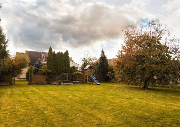 Na prenájom štýlový 4-izbový rodinný dom v Trenčíne