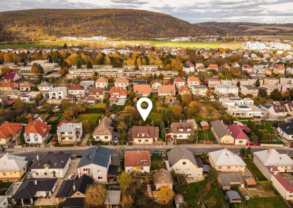 Na prenájom štýlový 4-izbový rodinný dom v Trenčíne