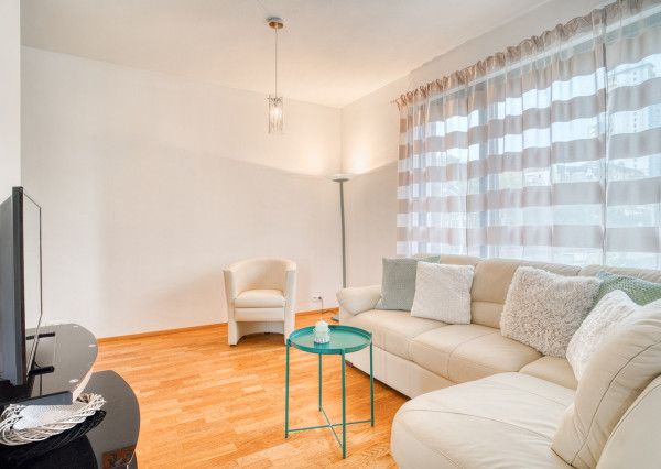 Na prenájom neštandardný 3-izbový byt Bratislava-Líščie Nivy