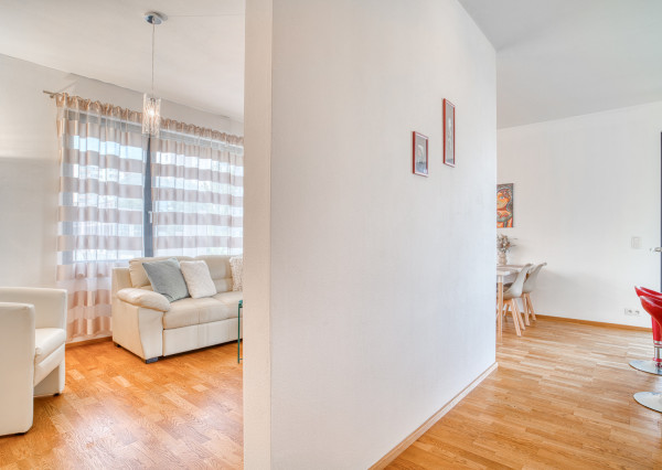 Na prenájom neštandardný 3-izbový byt Bratislava-Líščie Nivy