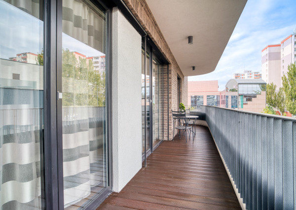 Na prenájom neštandardný 3-izbový byt Bratislava-Líščie Nivy