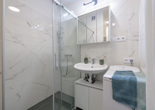 Na prenájom moderný 2-izbový byt v Bratislave - Riazanská