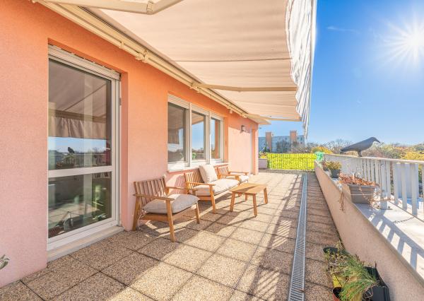 Na prenájom 2-izbový byt v centre Šamorína