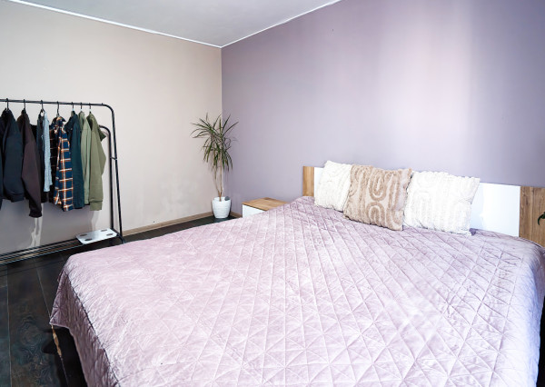 Na predaj priestranný 2-izbový byt v Novom Meste nad Váhom