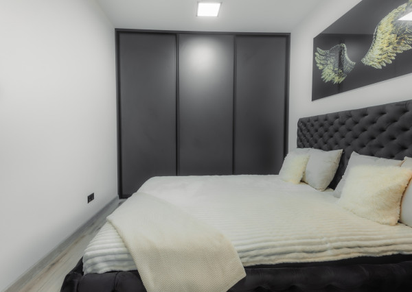 Na predaj kompletne zariadený 2-izbový byt v obci Kunerad