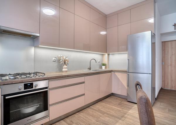 Na predaj 5-izbový rodinný dom – Bratislava, Vrakuňa