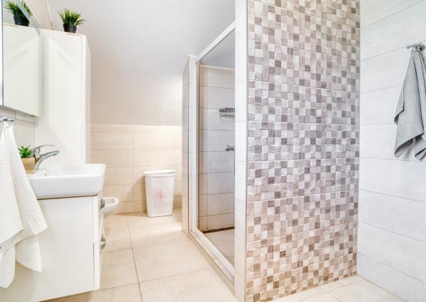 Na predaj 5-izbový rodinný dom – Bratislava, Vrakuňa