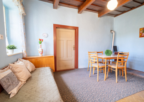 Na predaj autentická chalúpka 15km od Banskej Štiavnice