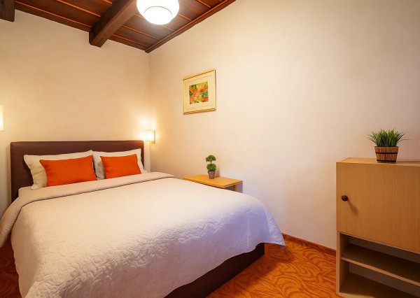 Na predaj autentická chalúpka 15km od Banskej Štiavnice