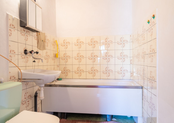 Na predaj autentická chalúpka 15km od Banskej Štiavnice