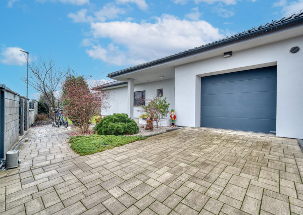 Na predaj atraktívna 4-izbová novostavba v Miloslavove