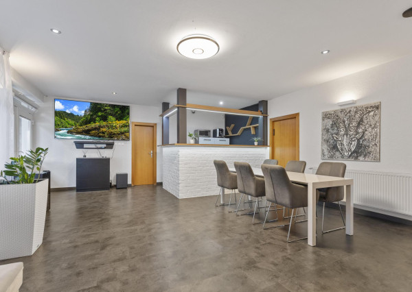 Na predaj štýlový penzión s priamym prístupom k vode v obci Blahová