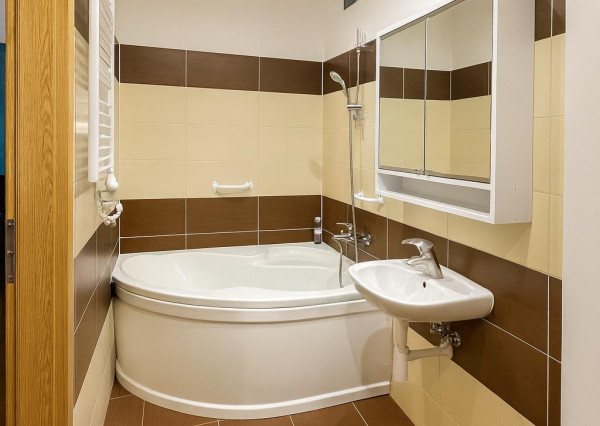 REZERVOVANÉ: Na prenájom  2-izbový byt v Žiline - Hliny