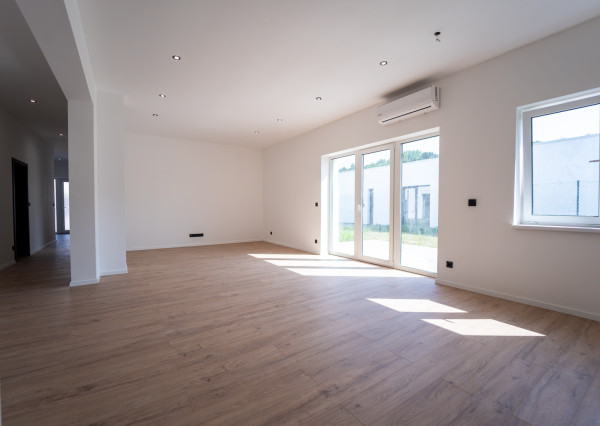 Na predaj 5-izbový rodinný dom v Moravanoch nad Váhom