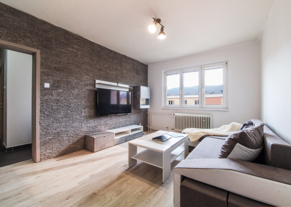 REZERVOVANÉ Na predaj 2-izbový byt s loggiou v Martine