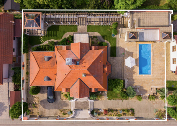 Na predaj nadštandardný rodinný dom s bazénom, Soblahov