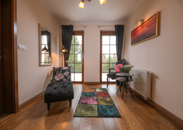 Na predaj nadštandardný rodinný dom s bazénom, Soblahov