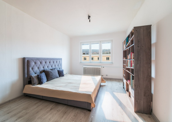 REZERVOVANÉ Na predaj 2-izbový byt s loggiou v Martine