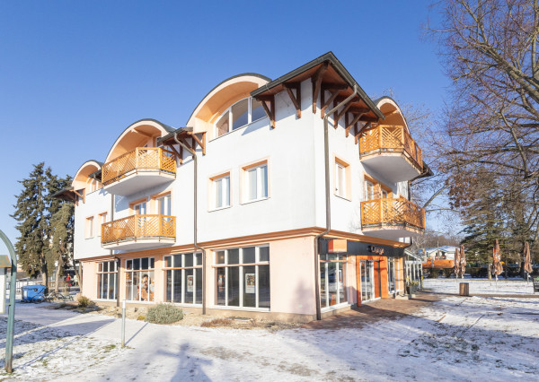 Na prenájom kancelársky priestor v centre Šamorína