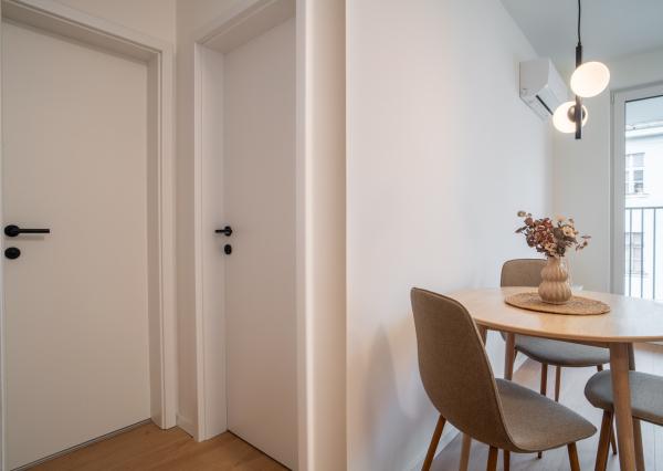 Na prenájom štýlový 2-izbový byt  vo vyhľadávanej lokalite Starého mesta