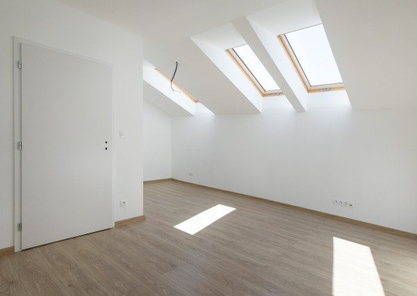 Predaj 4-izbová bytová jednotka v dvojdome v Lehniciach