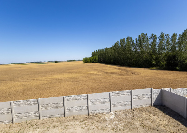 Predaj 4-izbová bytová jednotka v dvojdome v Lehniciach