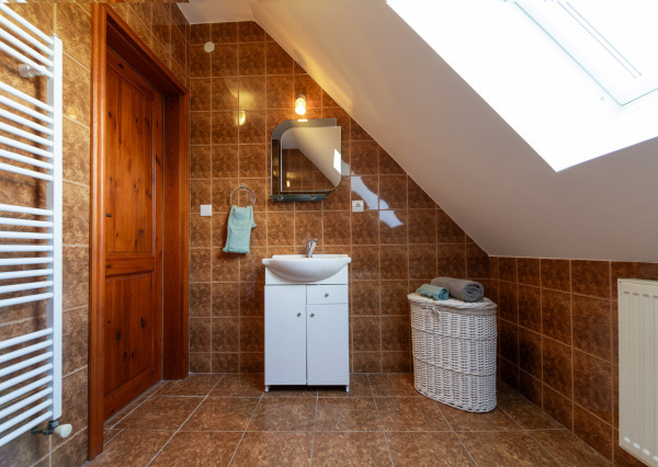 Na predaj 4-izbový rodinný dom v Moravskom Lieskovom