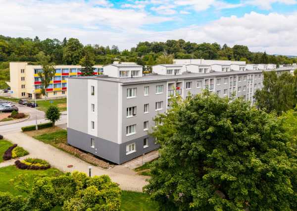 REZERVOVANÉ: Na predaj štýlový 3-izbový byt v centre Starej Turej