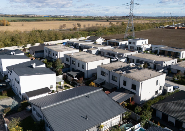 Na predaj priestranný 4-izbový rodinný dom v Bernolákove