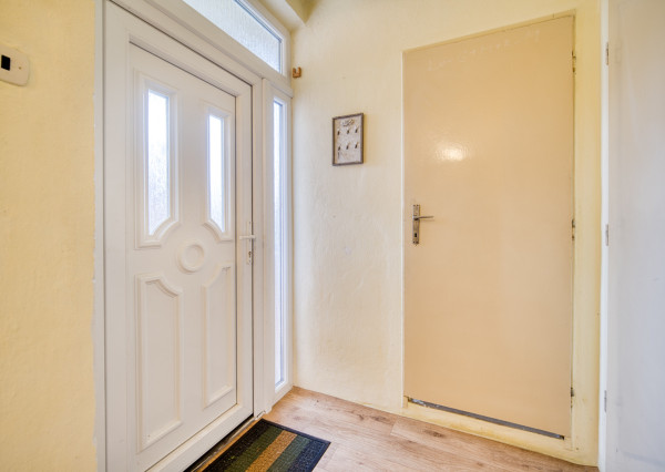 Na predaj rodinný dom vhodný na rekonštrukciu v Uhrovci