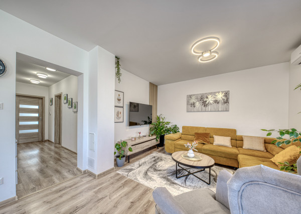 Na predaj kompletne zariadený rodinný dom vo Voderadoch