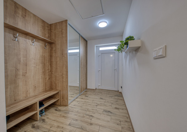 Na predaj kompletne zariadený rodinný dom vo Voderadoch