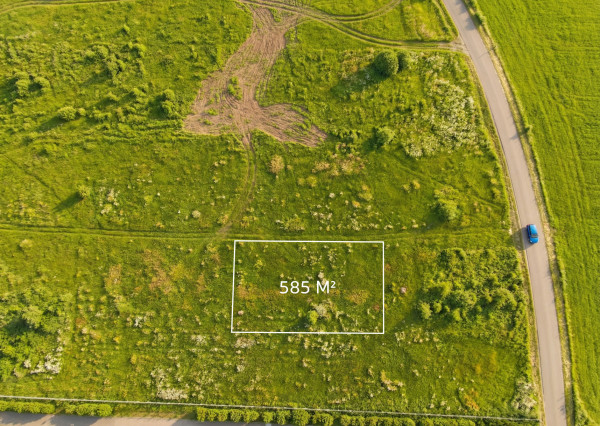 REZERVOVANÉ: Na predaj stavebný a investičný pozemok v obci Krašňany