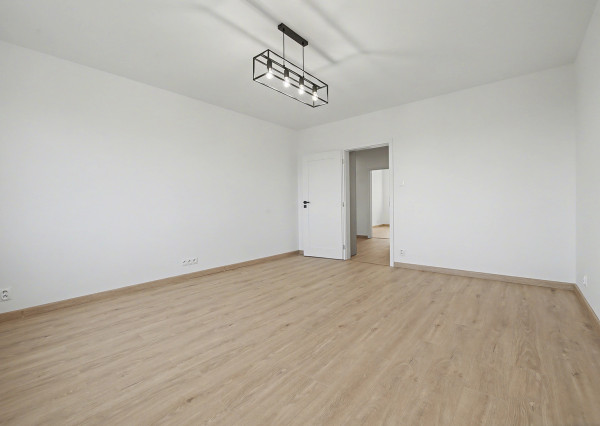 REZERVOVANÉ Na predaj moderný 3-izbový byt v Martine/Priekopa